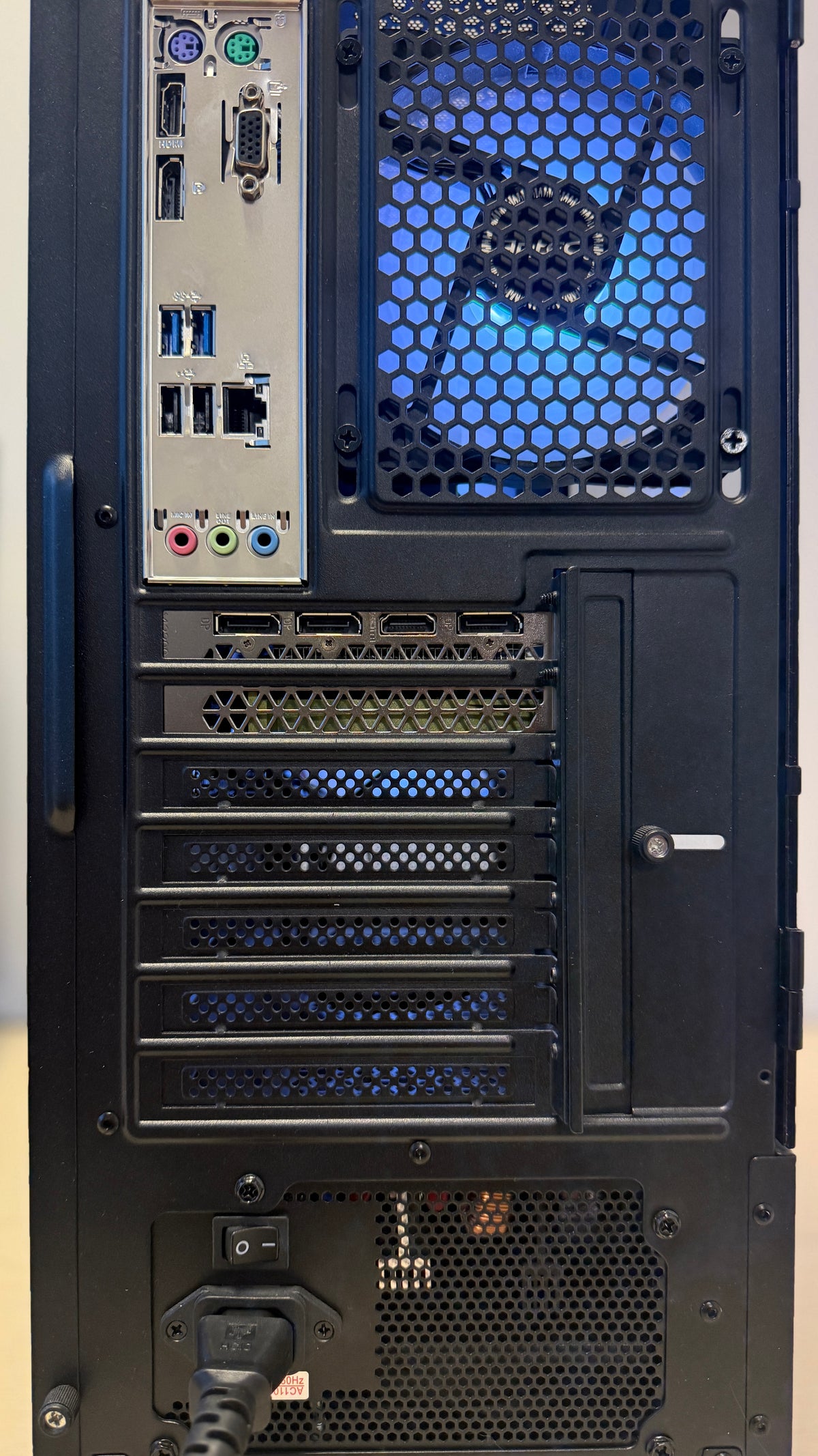 Gaming Računalnik - I5 11400F & RTX 4060