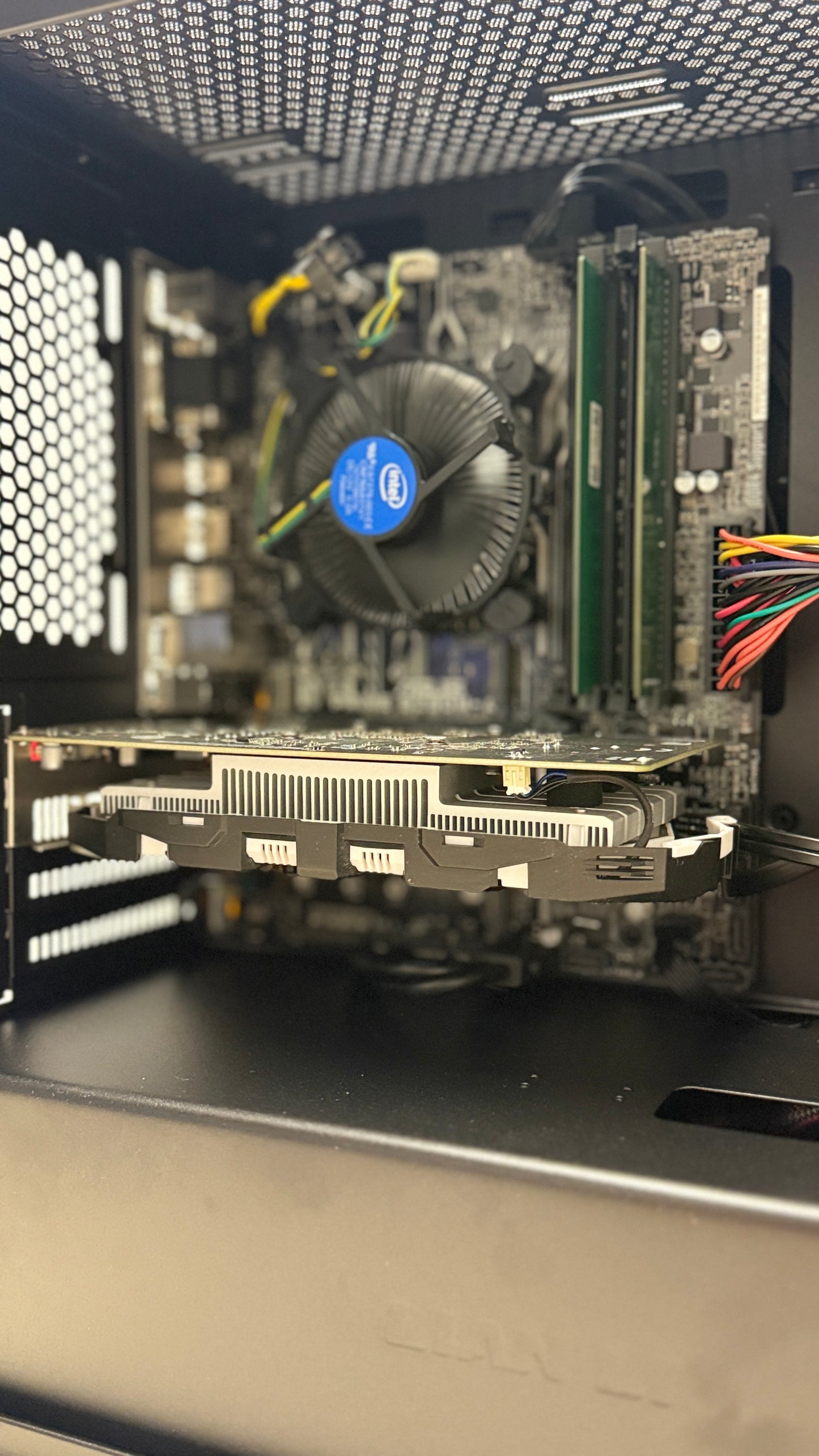 Fair SREDA #2 - I3 6100 & GTX 1050 TI