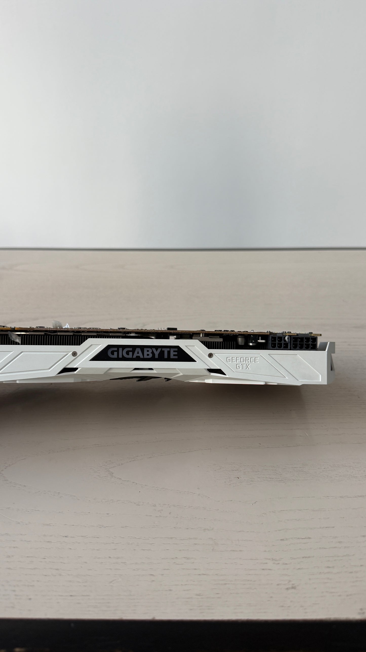 GTX 1080 TI 11 GB