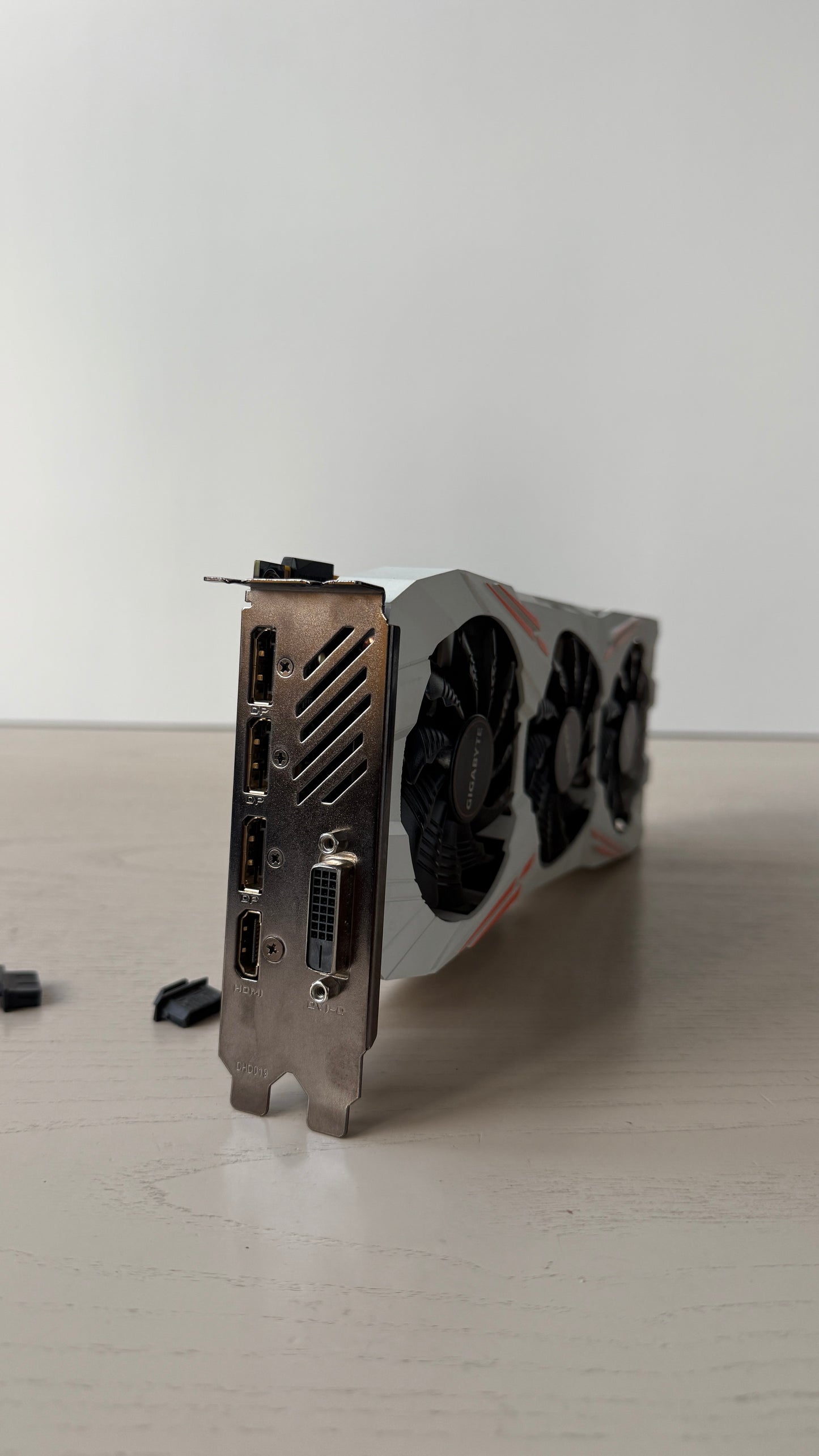 GTX 1080 TI 11 GB