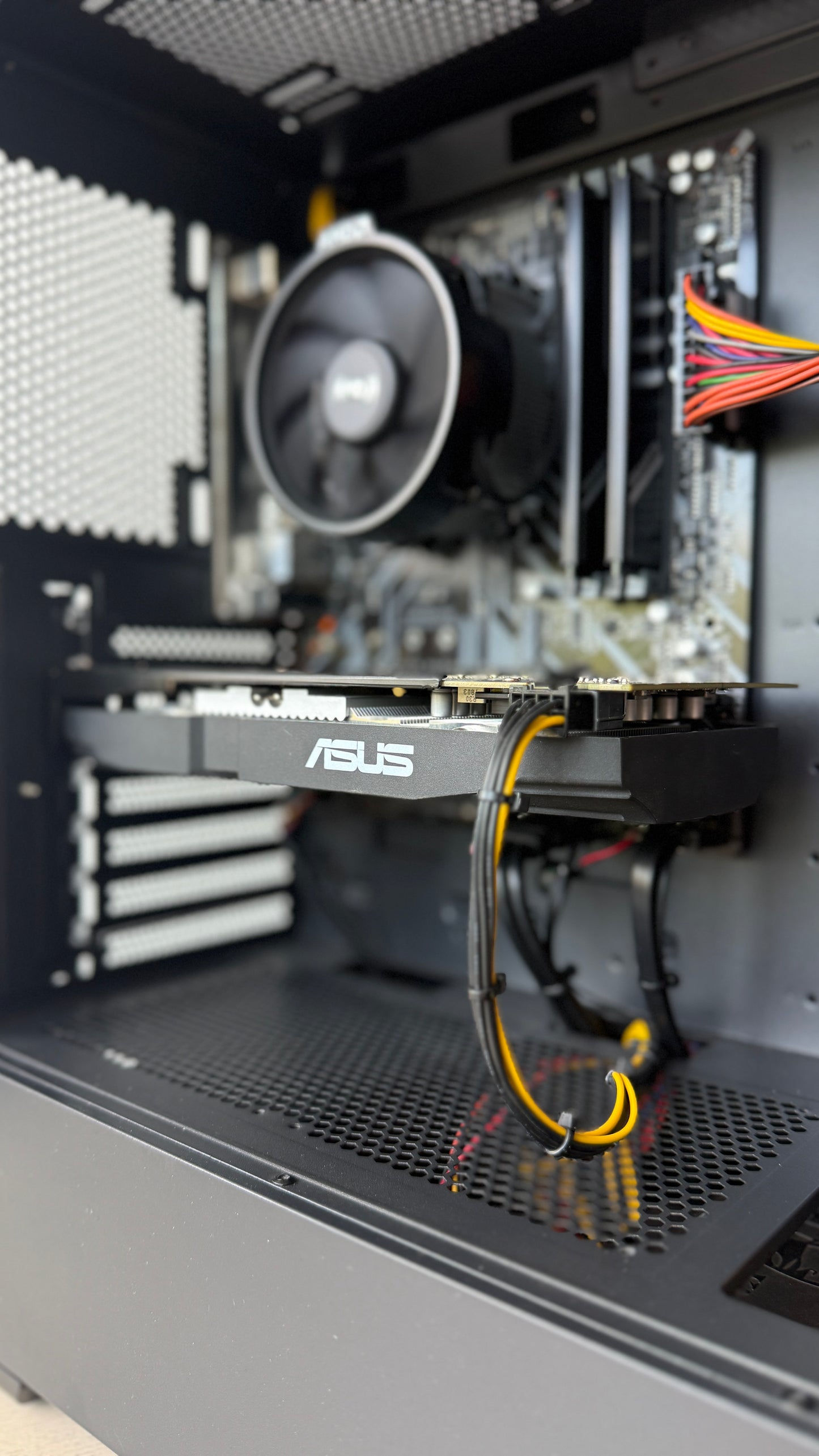 Fair SREDA #23 - Ryzen 5 2600 & RX 580 4GB