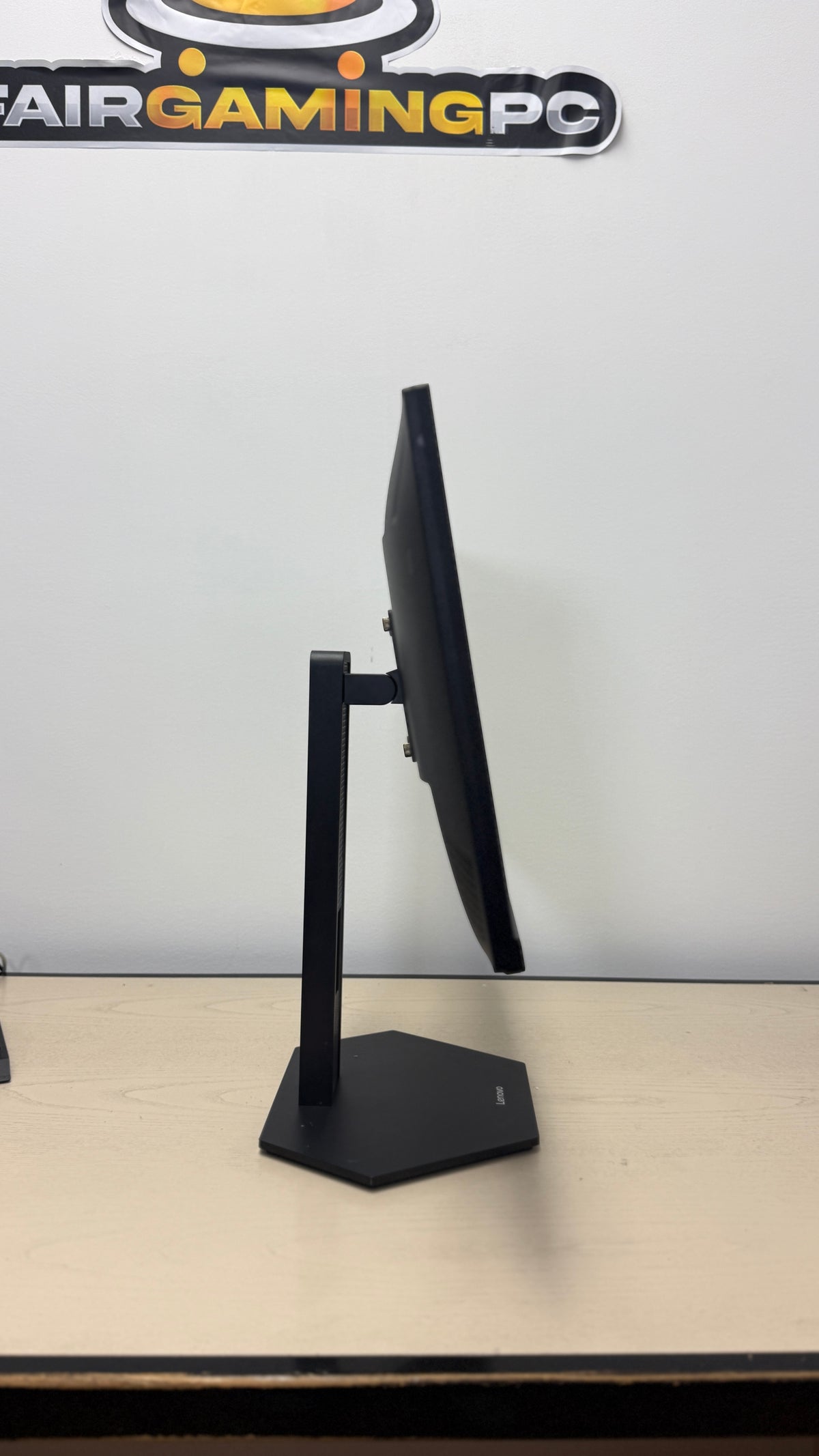 Lenovo Legion 25-10 – 320 Hz Gaming Monitor
