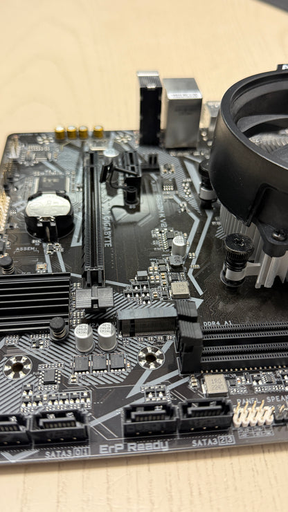 A520M K -V2 + Ryzen 5 5600G + Hladilnik za CPU