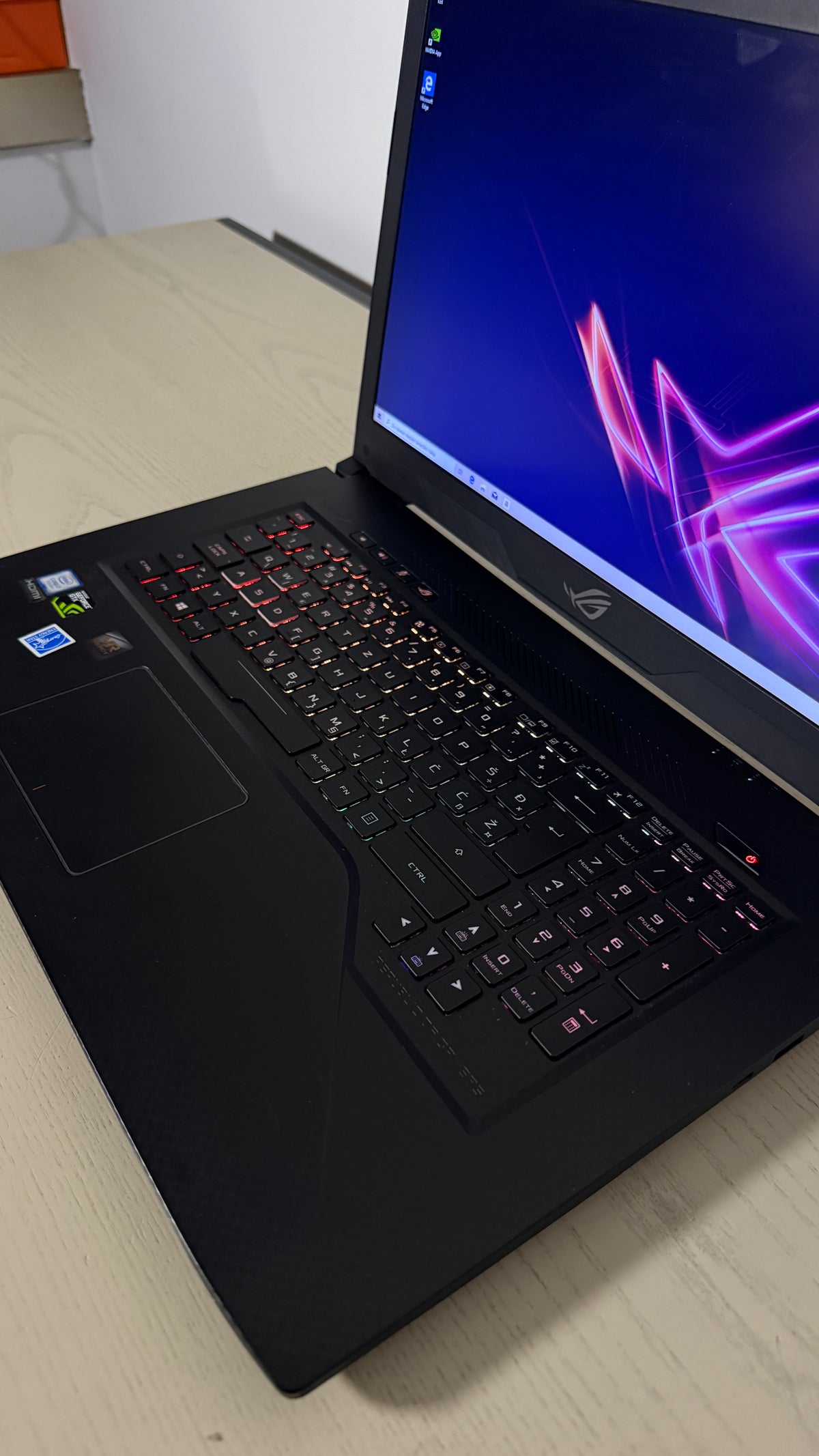 ASUS ROG Strix GL703V Gaming Prenosnik