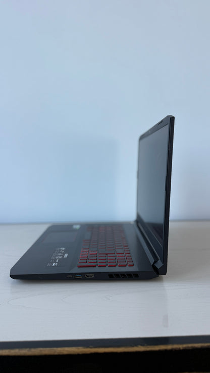 Acer Nitro 5 Gaming Prenosnik