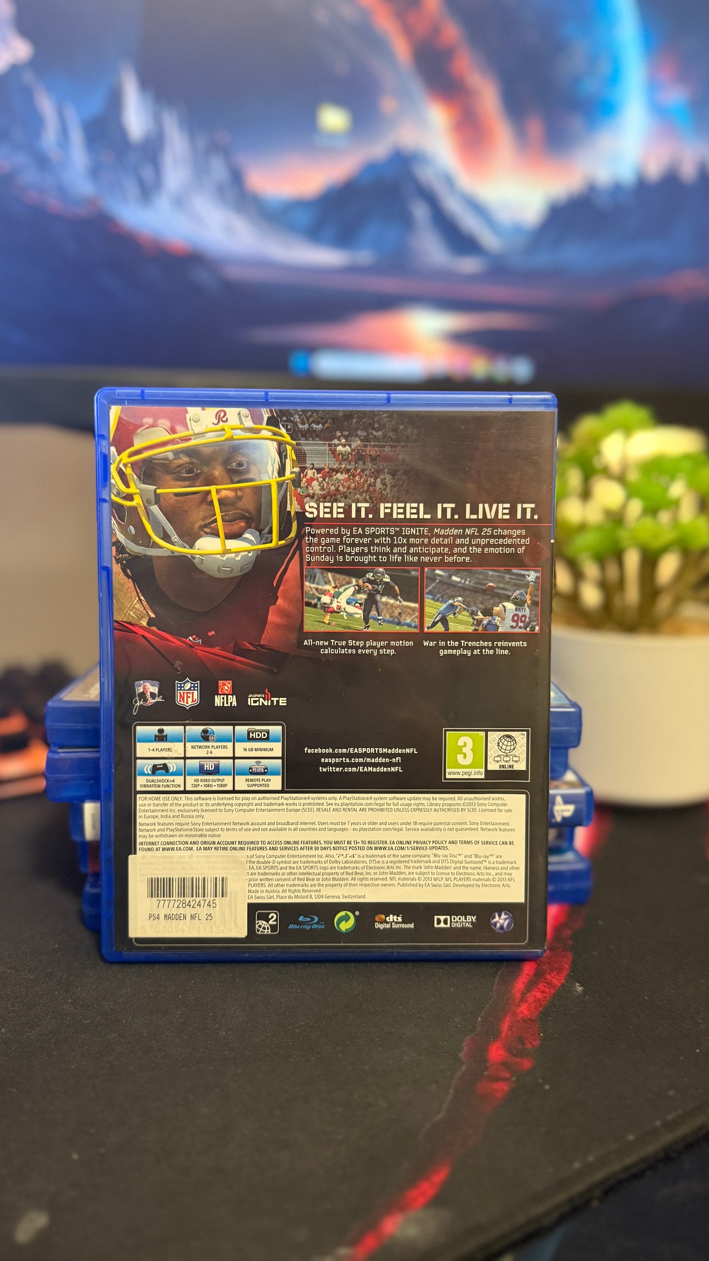 NFL MADDEN 25 - PS4 Igra ( Rabljeno)