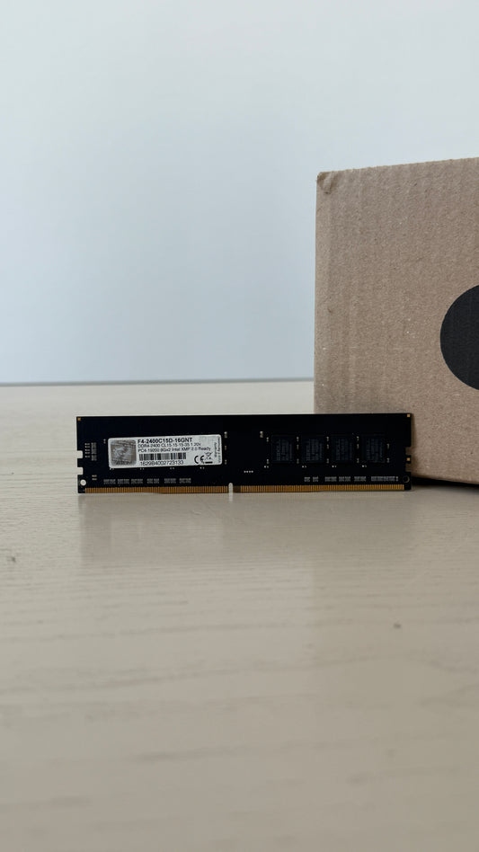 8GB DDR4 2400 MHZ